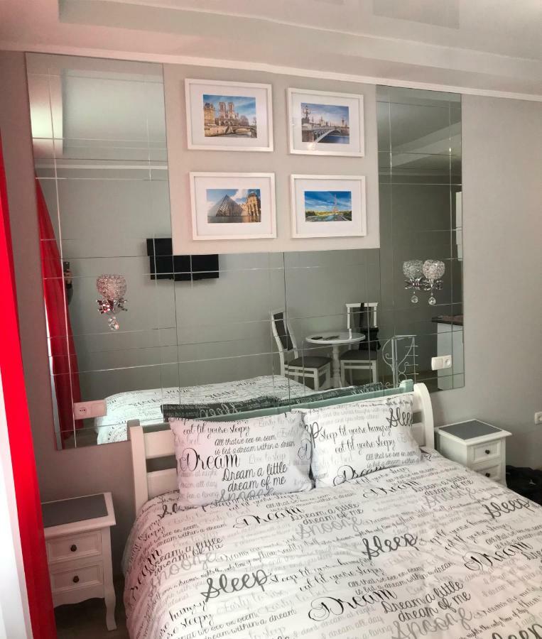 Apartment Studio Paris 51 Irpin Εξωτερικό φωτογραφία